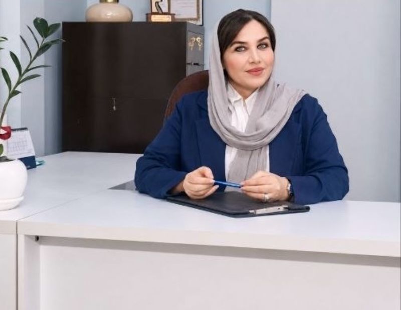 دکتر محبوبه صابری روانشناس و موسس کلینیک مشاوره آبی اصفهان