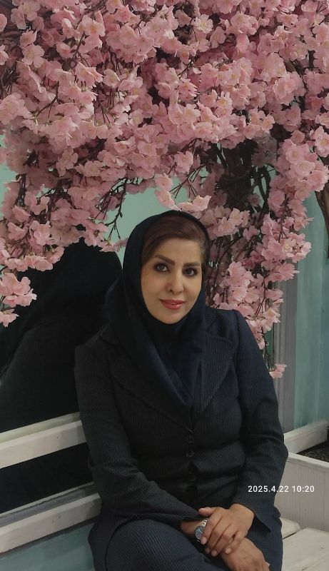 دکتر محبوبه صابری روانشناس و موسس کلینیک مشاوره آبی اصفهان